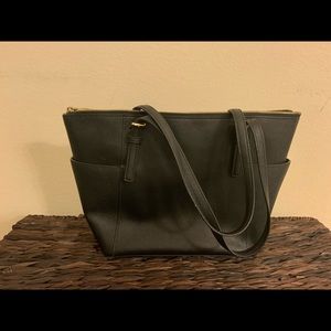 Michael Kors Jet Set Purse